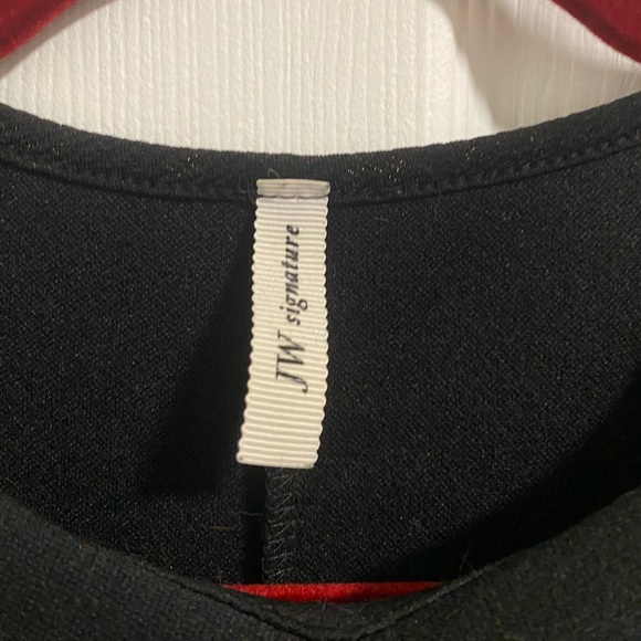 🖤3/$30 Peter pan collar crop top - Picture 4 of 4